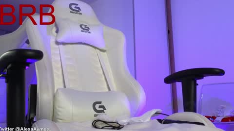 Snapshot of alexaaimee chatting on 8, 12, 2024 Alexa online show from 8, 12, 2024