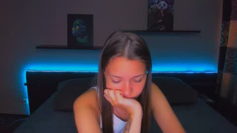 Snapshot of alexabarkley chatting on 11, 6, 2026 angel online show from 11, 6, 2026