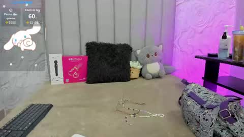 Snapshot of alexafoxy18 chatting on 8, 7, 2026 ALEXA online show from 8, 7, 2026
