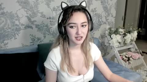 AlexaJang online show from 6, 12, 2024