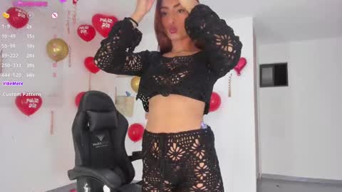 Alexandra Castillo online show from 15, 2, 2025