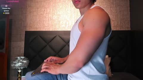 Snapshot of alexander_classy chatting on 8, 2, 2025 Alex online show from 8, 2, 2025