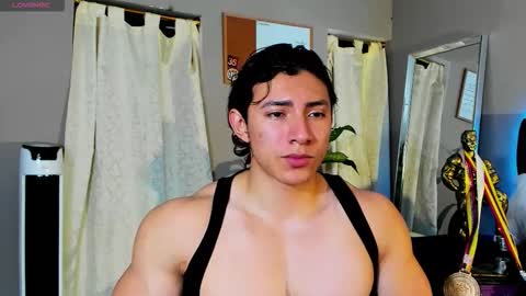 Snapshot of alexander_classy chatting on 15, 9, 2025 Alex online show from 15, 9, 2025