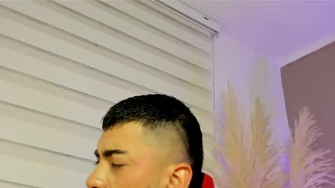 Alexander Diaz online show from 13, 5, 2026
