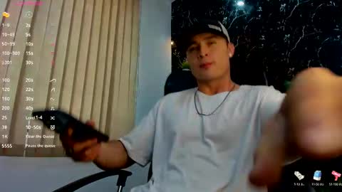 Snapshot of alexander_ferre chatting on 5, 10, 2025 Alexander online show from 5, 10, 2025