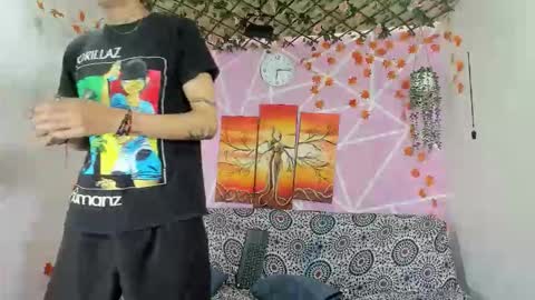 chicos hot online show from 15, 12, 2025