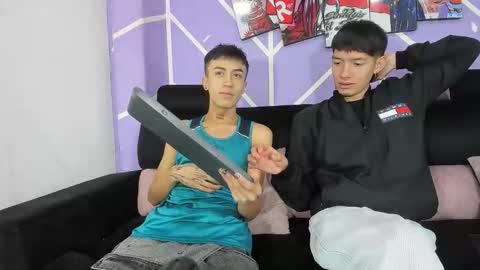 chicos hot online show from 26, 3, 2026