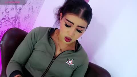 Snapshot of alexandra_evanz chatting on 22, 2, 2025 Alexandra Spellman online show from 22, 2, 2025