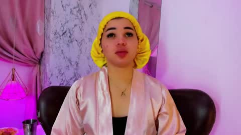 Snapshot of alexandra_evanz chatting on 12, 3, 2025 Alexandra Spellman online show from 12, 3, 2025