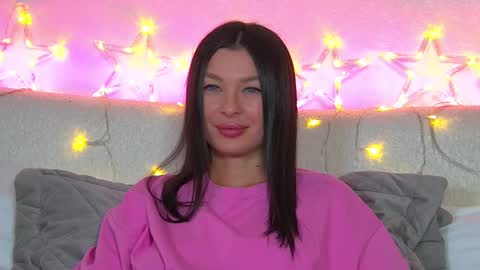 AlexandraBloom online show from 16, 12, 2024