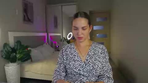 alexandracandy online show from 8, 7, 2026