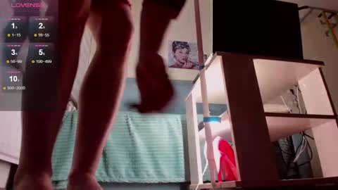 AlexaStevens online show from 30, 10, 2025