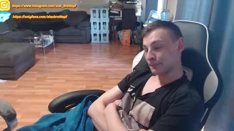Alex online show from 2, 10, 2025