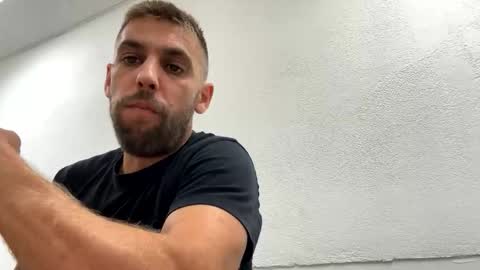 Snapshot of alexcana10 chatting on 17, 9, 2025 alexcana10 online show from 17, 9, 2025