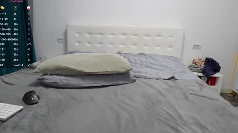 alexfit96 online show from 19, 1, 2025