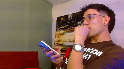Snapshot of alexgiraldo__ chatting on 21, 6, 2026 alexgiraldo__ online show from 21, 6, 2026