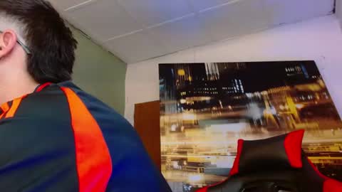 Snapshot of alexgiraldo__ chatting on 8, 7, 2026 alexgiraldo__ online show from 8, 7, 2026