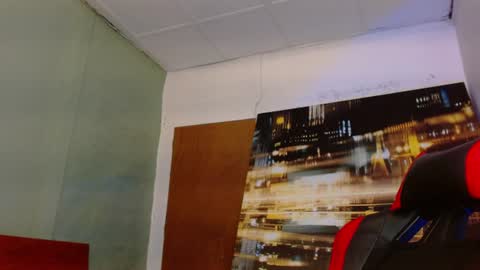 Snapshot of alexgiraldo__ chatting on 15, 7, 2026 alexgiraldo__ online show from 15, 7, 2026