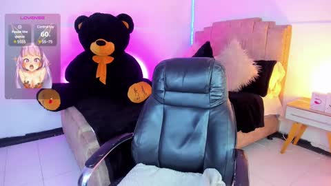 Snapshot of alexia_mattel chatting on 7, 12, 2024  alexia mattel  online show from 7, 12, 2024