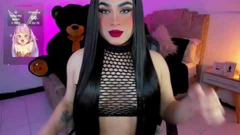 Snapshot of alexia_mattel chatting on 14, 12, 2024  alexia mattel  online show from 14, 12, 2024