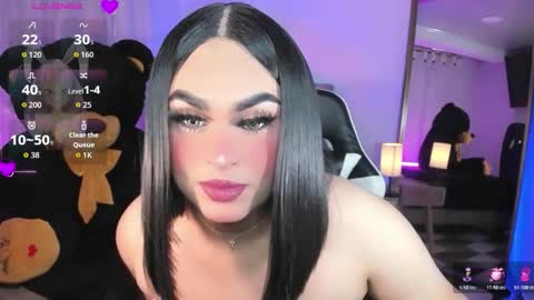 Snapshot of alexia_mattel chatting on 26, 10, 2025  alexia mattel  online show from 26, 10, 2025