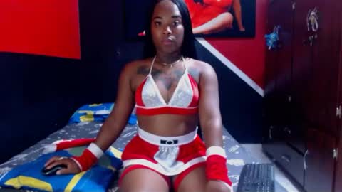 Snapshot of alexia_sinclaire24 chatting on 25, 12, 2024 alexia_sinclaire24 online show from 25, 12, 2024