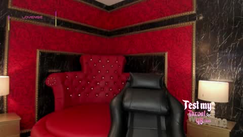 Alexiaa  Online 1430 to 2100 GMT-5 online show from 3, 12, 2025