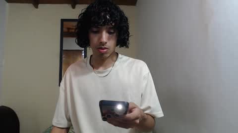 Snapshot of alexis21_ chatting on 23, 10, 2025 Alexis online show from 23, 10, 2025