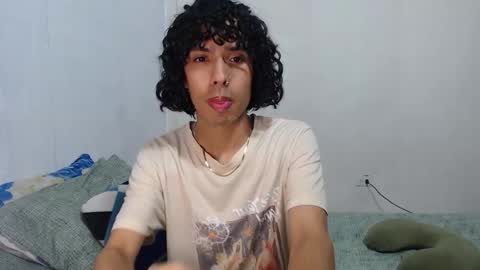 Snapshot of alexis21_ chatting on 19, 11, 2025 Alexis online show from 19, 11, 2025