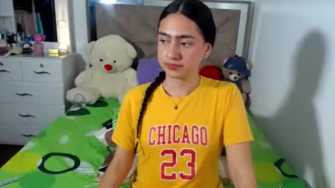 Snapshot of alexis_brown11 chatting on 7, 7, 2026 -- ALEXIS -- online show from 7, 7, 2026