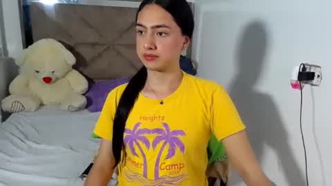 Snapshot of alexis_brown11 chatting on 17, 7, 2026 -- ALEXIS -- online show from 17, 7, 2026
