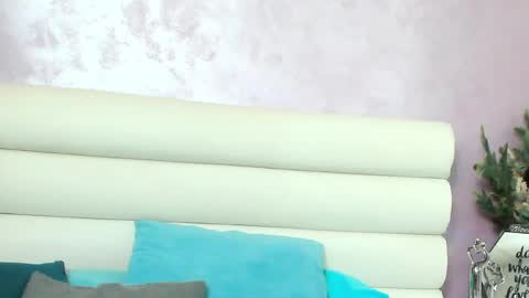 Snapshot of alexis_smit chatting on 27, 5, 2026 Alexis online show from 27, 5, 2026