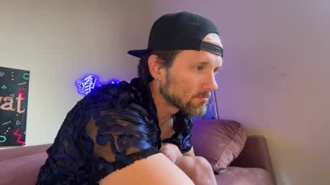 Alex Mann online show from 8, 5, 2026