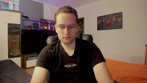 Snapshot of alexs9xtime chatting on 12, 5, 2026 alexs9xtime online show from 12, 5, 2026