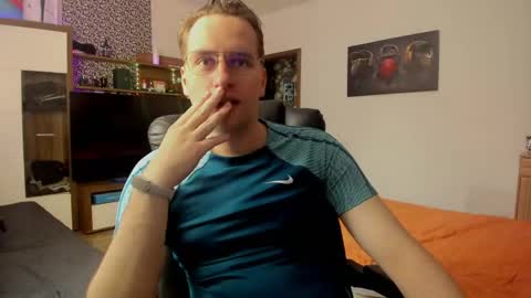 Snapshot of alexs9xtime chatting on 13, 5, 2026 alexs9xtime online show from 13, 5, 2026