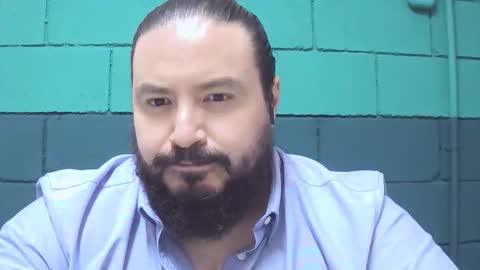 Snapshot of alextambet chatting on 5, 5, 2026 alextambet online show from 5, 5, 2026
