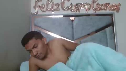 alex y luisa online show from 7, 1, 2025