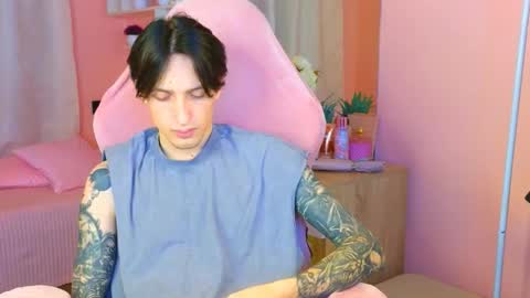 Alex online show from 19, 10, 2025