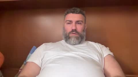 Snapshot of alfali chatting on 6, 1, 2025 alfali online show from 6, 1, 2025