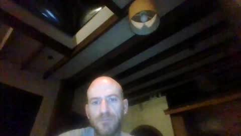 Edgarrrdd1021 online show from 19, 6, 2026