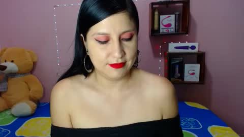 Snapshot of ali_squirt chatting on 18, 10, 2025 alixia online show from 18, 10, 2025