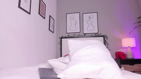 Snapshot of alia_rodriguez_ chatting on 10, 3, 2025 Alia Rodriguez online show from 10, 3, 2025