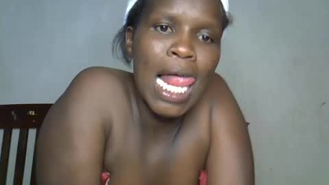 Snapshot of alic_crazy chatting on 17, 12, 2024 alic_crazy online show from 17, 12, 2024