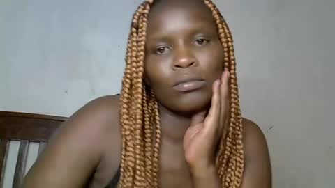 Snapshot of alic_crazy chatting on 28, 12, 2024 alic_crazy online show from 28, 12, 2024