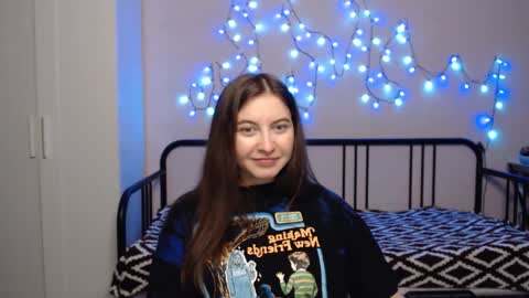 Snapshot of alice_________________________ chatting on 1, 12, 2024 Alice online show from 1, 12, 2024