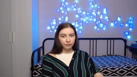 Snapshot of alice_________________________ chatting on 2, 12, 2024 Alice online show from 2, 12, 2024