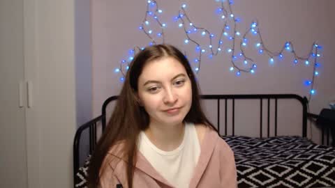 Snapshot of alice_________________________ chatting on 5, 12, 2024 Alice online show from 5, 12, 2024