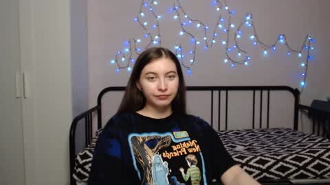 Snapshot of alice_________________________ chatting on 3, 1, 2025 Alice online show from 3, 1, 2025