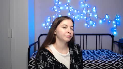 Snapshot of alice_________________________ chatting on 15, 1, 2025 Alice online show from 15, 1, 2025