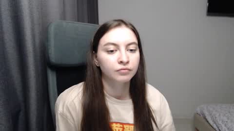 Snapshot of alice_________________________ chatting on 8, 2, 2025 Alice online show from 8, 2, 2025